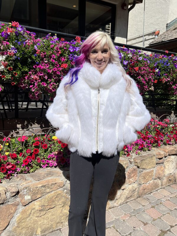 Our white fox and rabbit jacket combines dense fox fur with soft rabbit fur. This jacket is a practical choice for those seeking warmth with a touch...