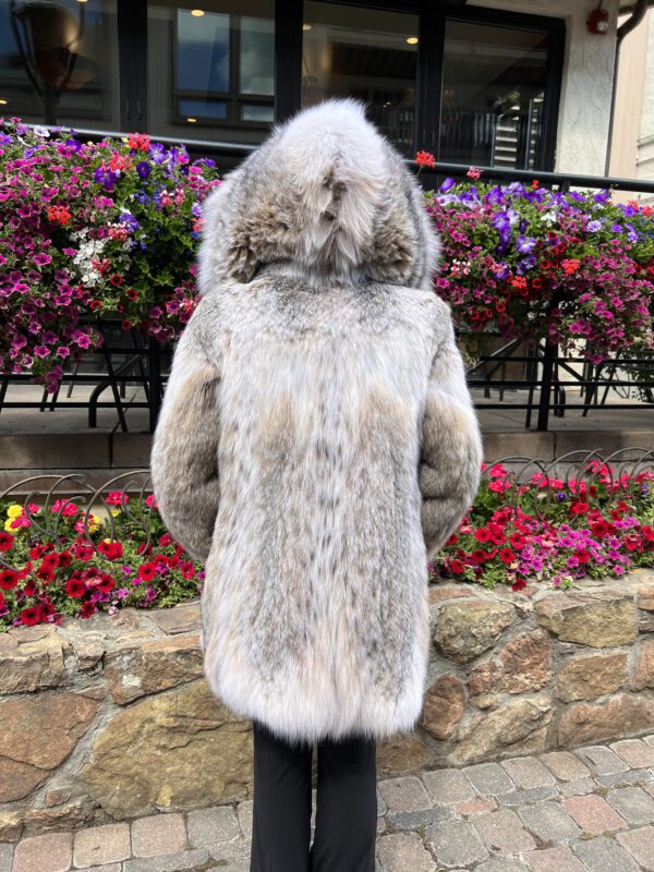 Our Canadian lynx jacket with a hood adds a statement of luxury to any outfit. Made from soft, warm, plush lynx fur, this jacket offers comfort...