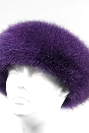 Our dyed violet fox fur headband is a luxe, stylish accessory that is warm and elegant. Made with soft fox fur, it provides comfort and keeps you warm...